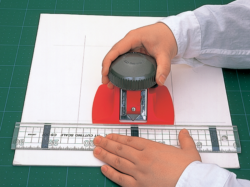 NT Cutter 45 Degree Bevel Oval and Circle Mat Board Cutter, 1 Cutter (OL-7000GP)